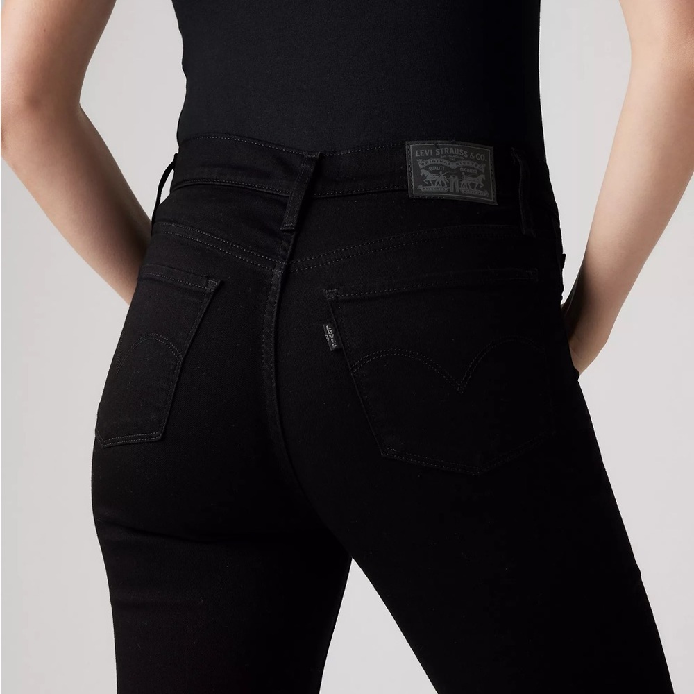 Levi's 311 Women's Black Shaping Skinny Jeans - Picture 7 of 7